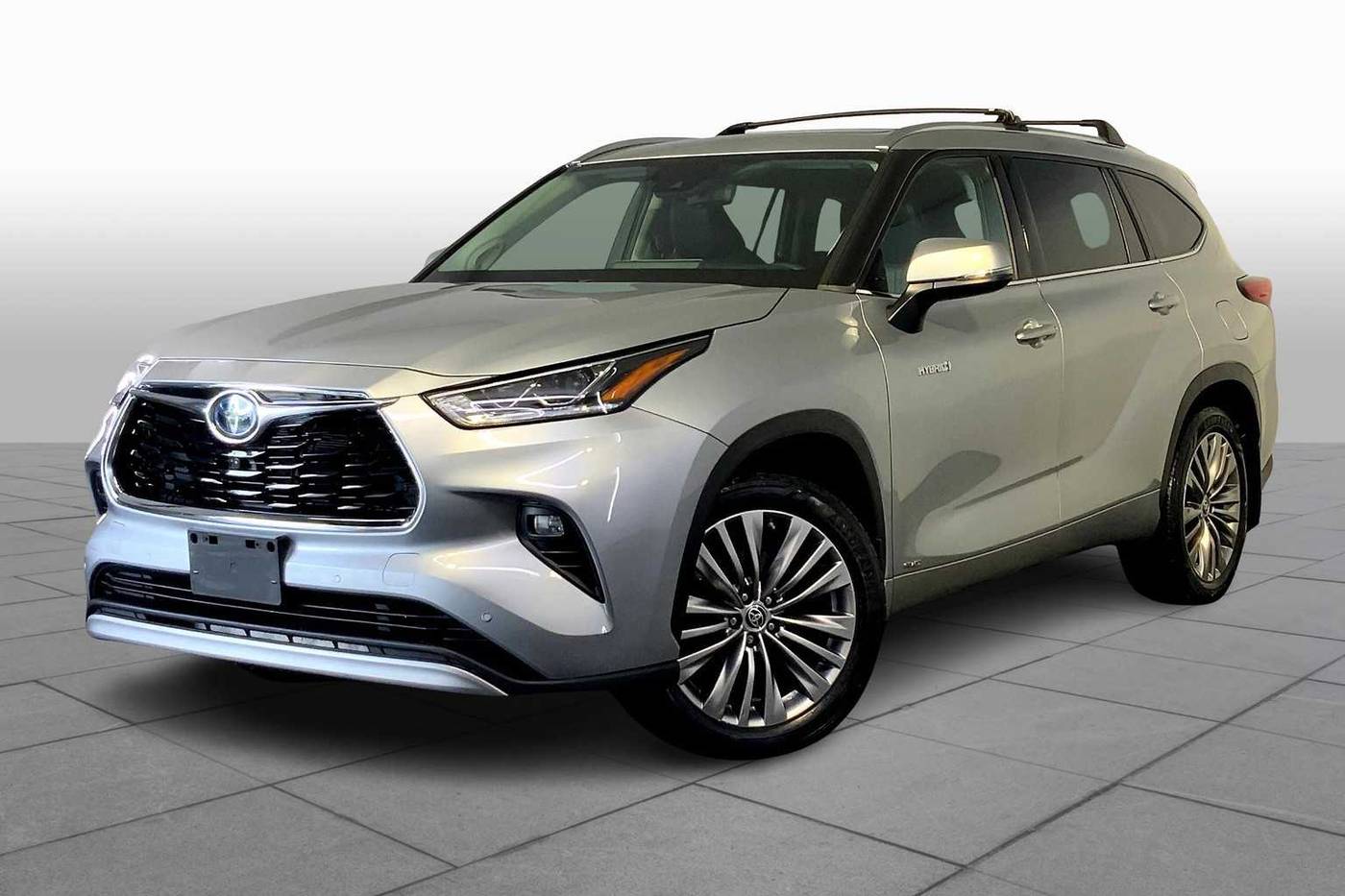 2020 Toyota Highlander Hybrid Limited Platinum — SUV — 72,742 mi — Westwood, MA