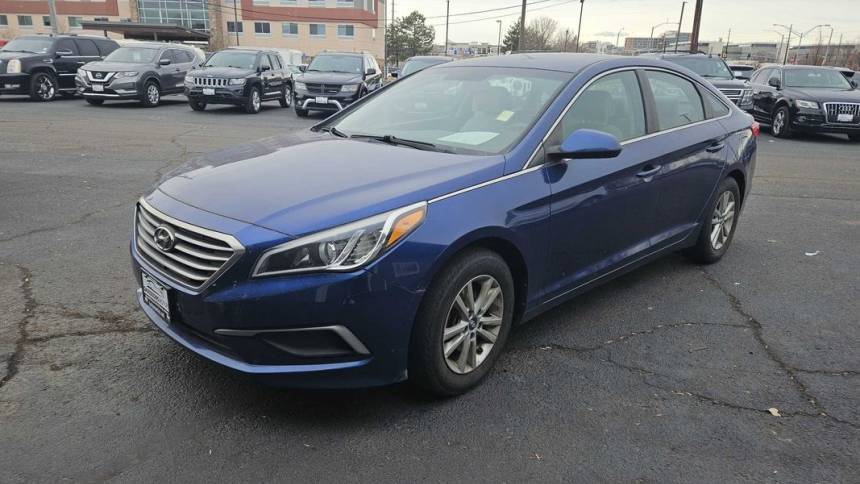 2017 Hyundai Sonata Base — Sedan — 86,617 mi — Aurora, CO