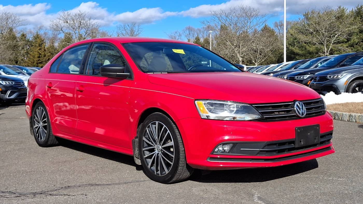 2016 Volkswagen Jetta 1.8T Sport — Sedan — 80,351 mi — Hamilton, NJ