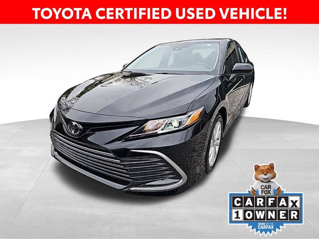 2022 Toyota Camry LE — Sedan — 25,022 mi — Kent, OH