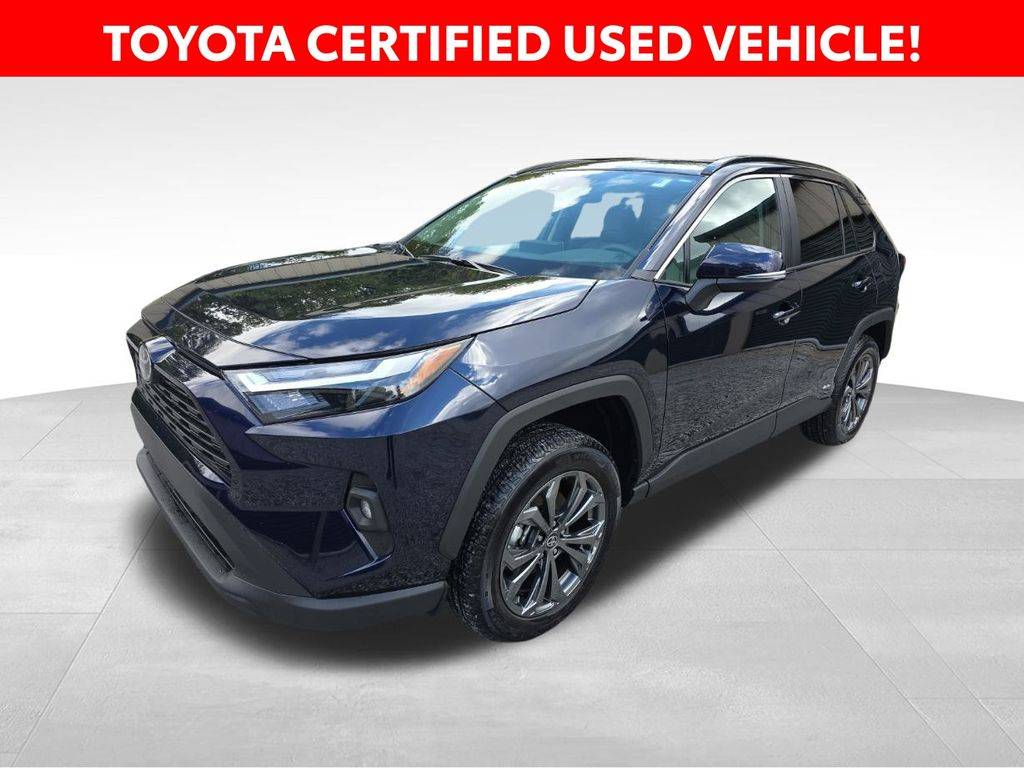 2025 Toyota RAV4 Hybrid XLE Premium — SUV — 4,041 mi — Kent, OH