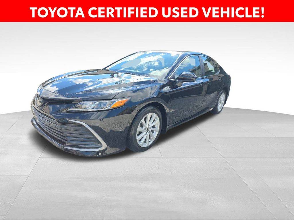 2022 Toyota Camry LE — Sedan — 32,667 mi — Kent, OH