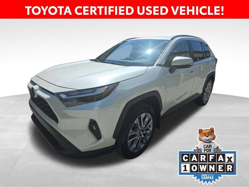2022 Toyota RAV4 XLE Premium — SUV — 21,182 mi — Kent, OH