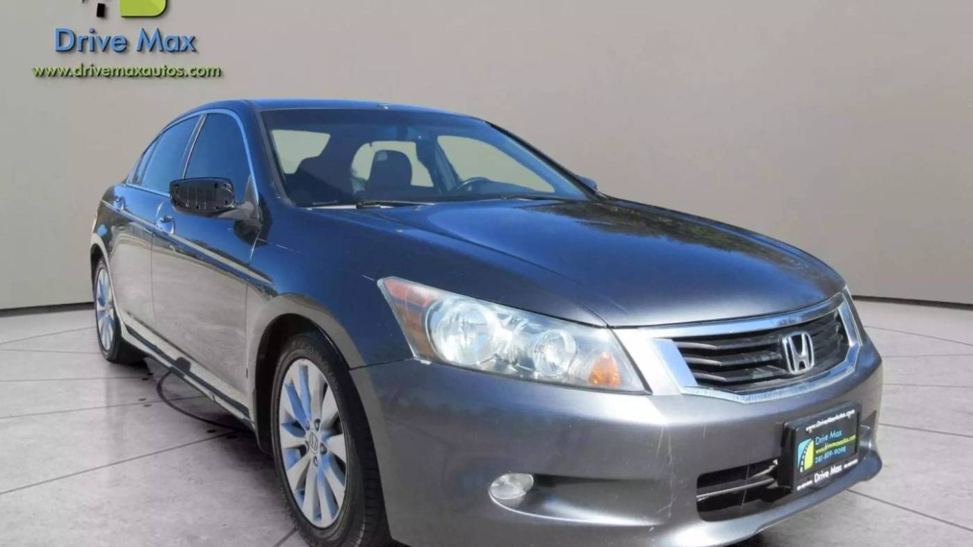 2009 Honda Accord EX-L V6 — Sedan — 176,188 mi — Houston, TX