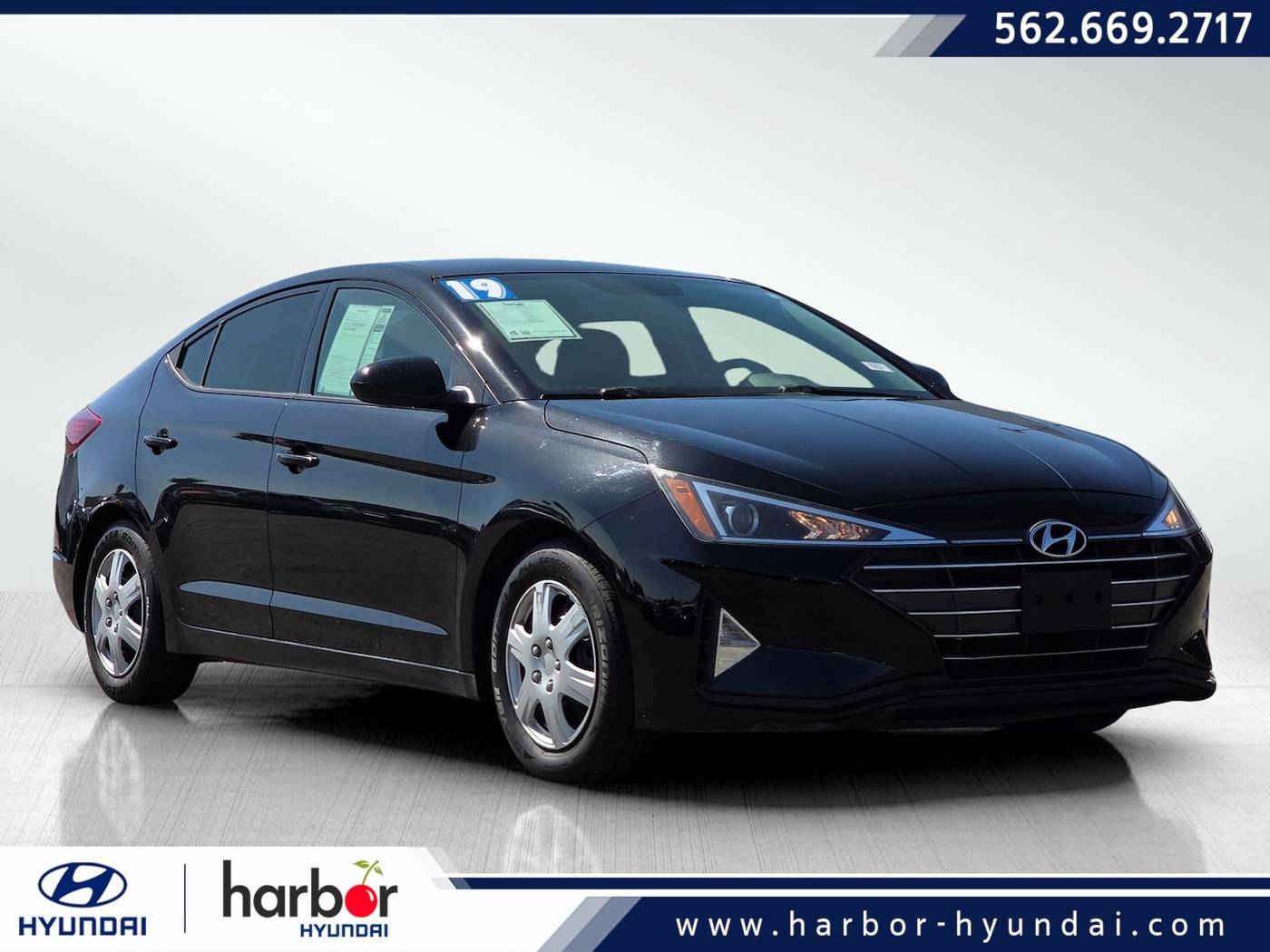 2019 Hyundai Elantra SE — Sedan — 65,157 mi — Long Beach, CA
