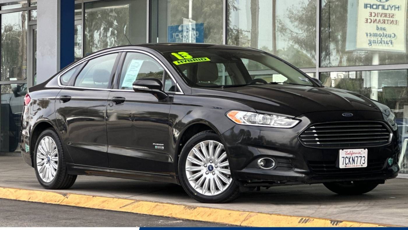 2013 Ford Fusion Energi SE Luxury — Sedan — 130,947 mi — Long Beach, CA