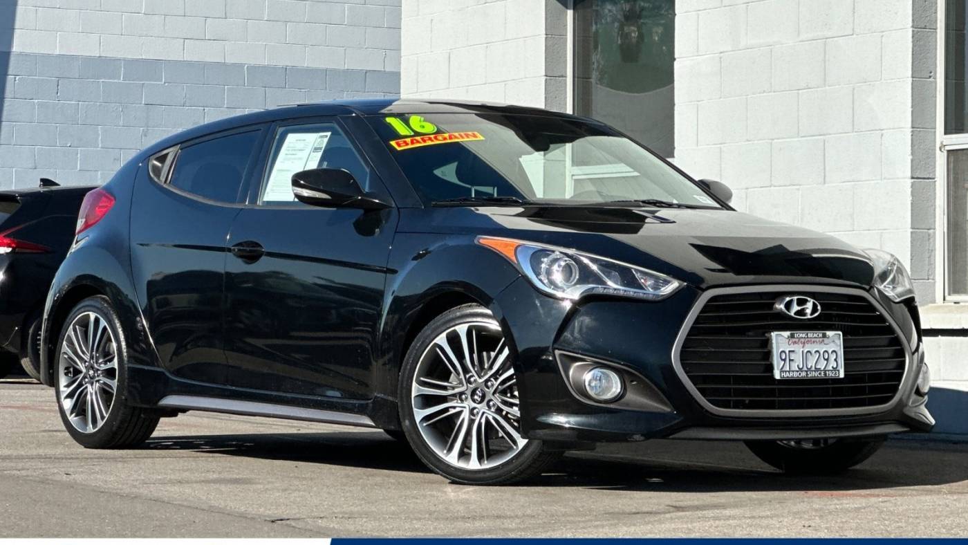 2016 Hyundai Veloster Turbo — Hatchback — 118,606 mi — Long Beach, CA