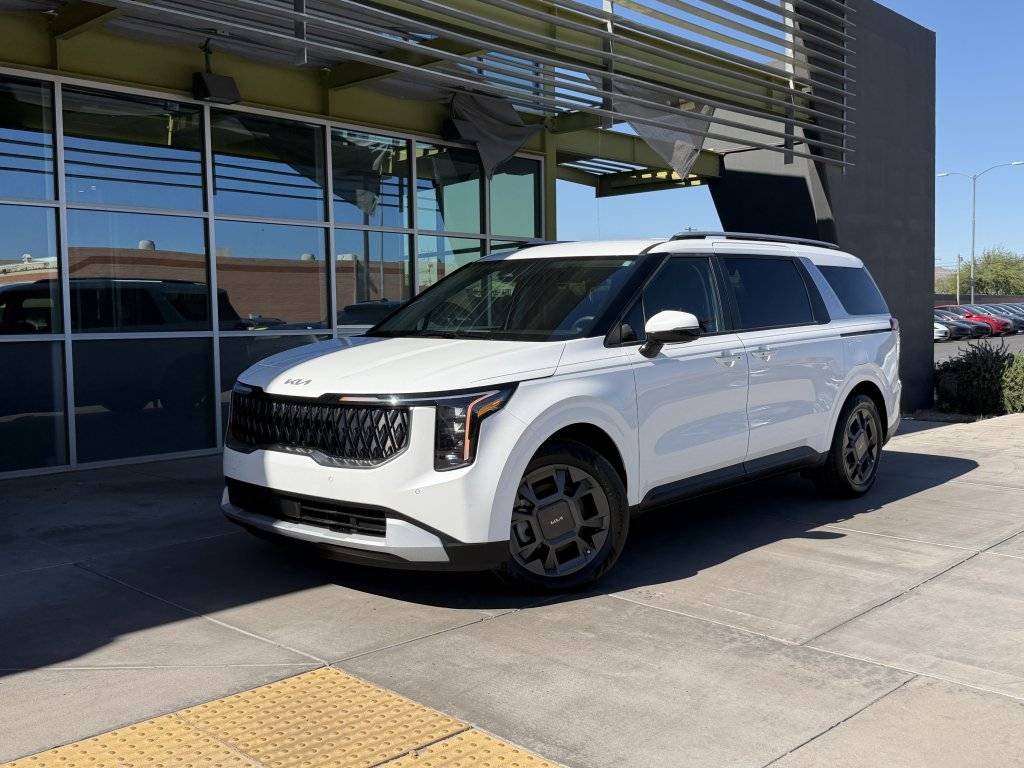 2025 Kia Carnival Hybrid EX — Minivan — 7,031 mi — Tempe, AZ