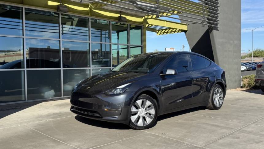 2024 Tesla Model Y Long Range — SUV — 7,484 mi — Tempe, AZ