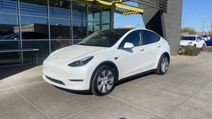 2024 Tesla Model Y Long Range — SUV — 5,558 mi — Tempe, AZ