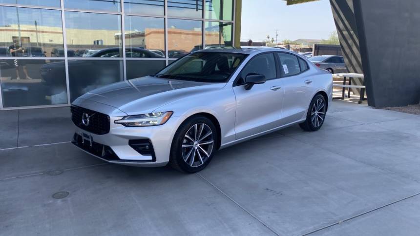 2022 Volvo S60 Momentum — Sedan — 16,398 mi — Tempe, AZ