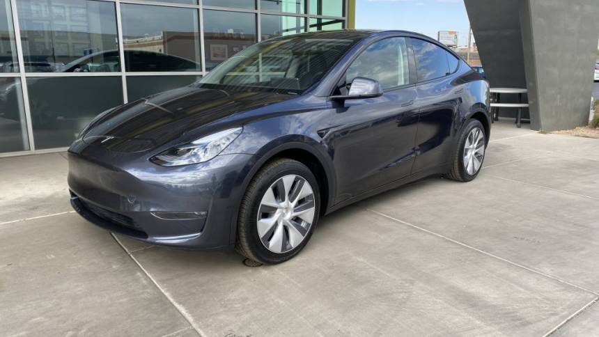 2024 Tesla Model Y Long Range — SUV — 2,618 mi — Tempe, AZ