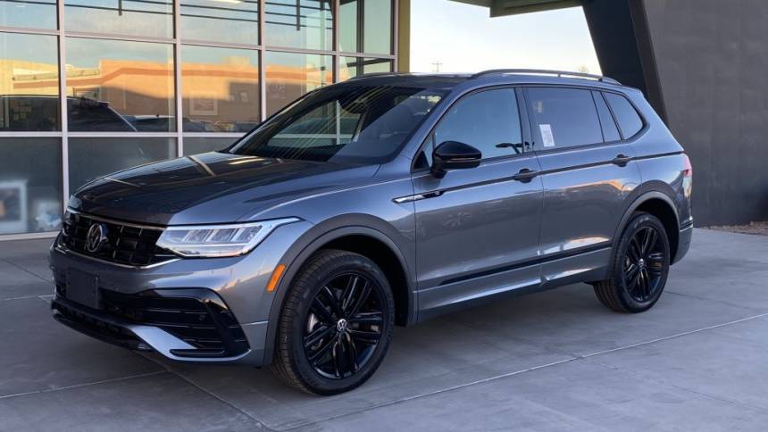 2022 Volkswagen Tiguan SE R-Line Black — SUV — 9,900 mi — Tempe, AZ