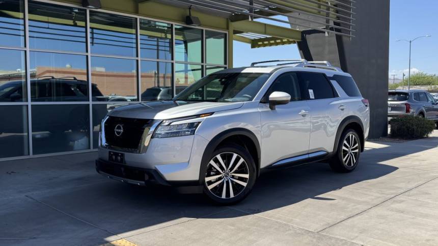 2024 Nissan Pathfinder Platinum — SUV — 4,257 mi — Tempe, AZ