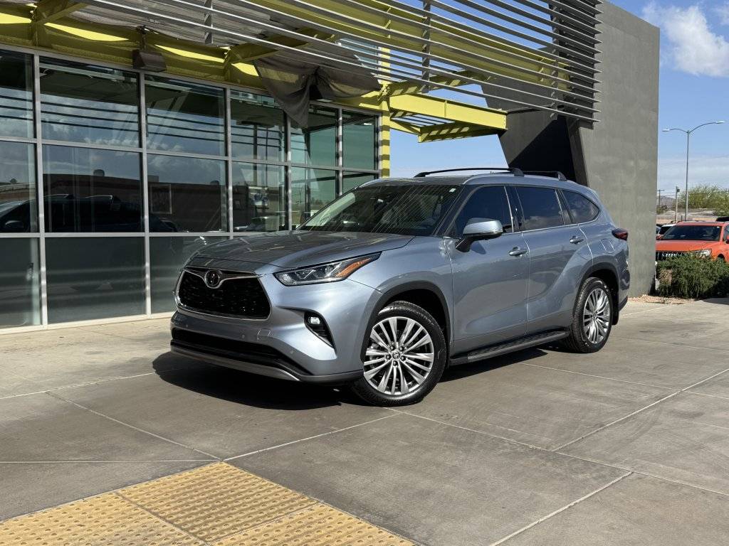 2024 Toyota Highlander Platinum — SUV — 6,489 mi — Tempe, AZ