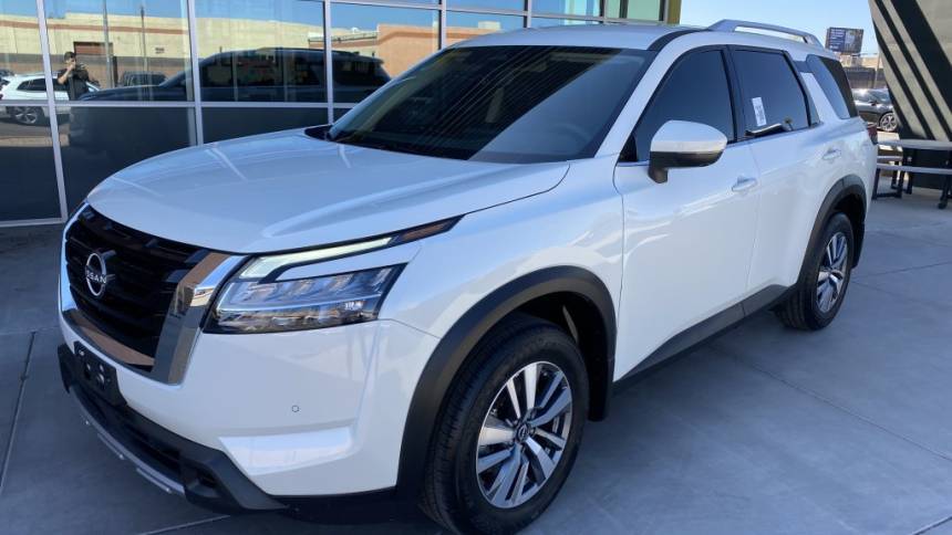 2024 Nissan Pathfinder SL — SUV — 8,186 mi — Tempe, AZ