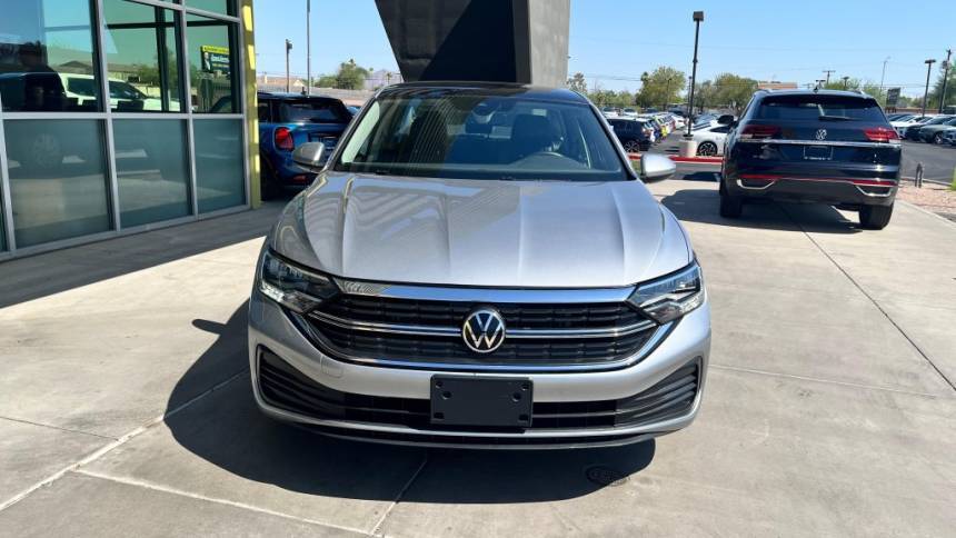 2023 Volkswagen Jetta SE — Sedan — 42,538 mi — Tempe, AZ