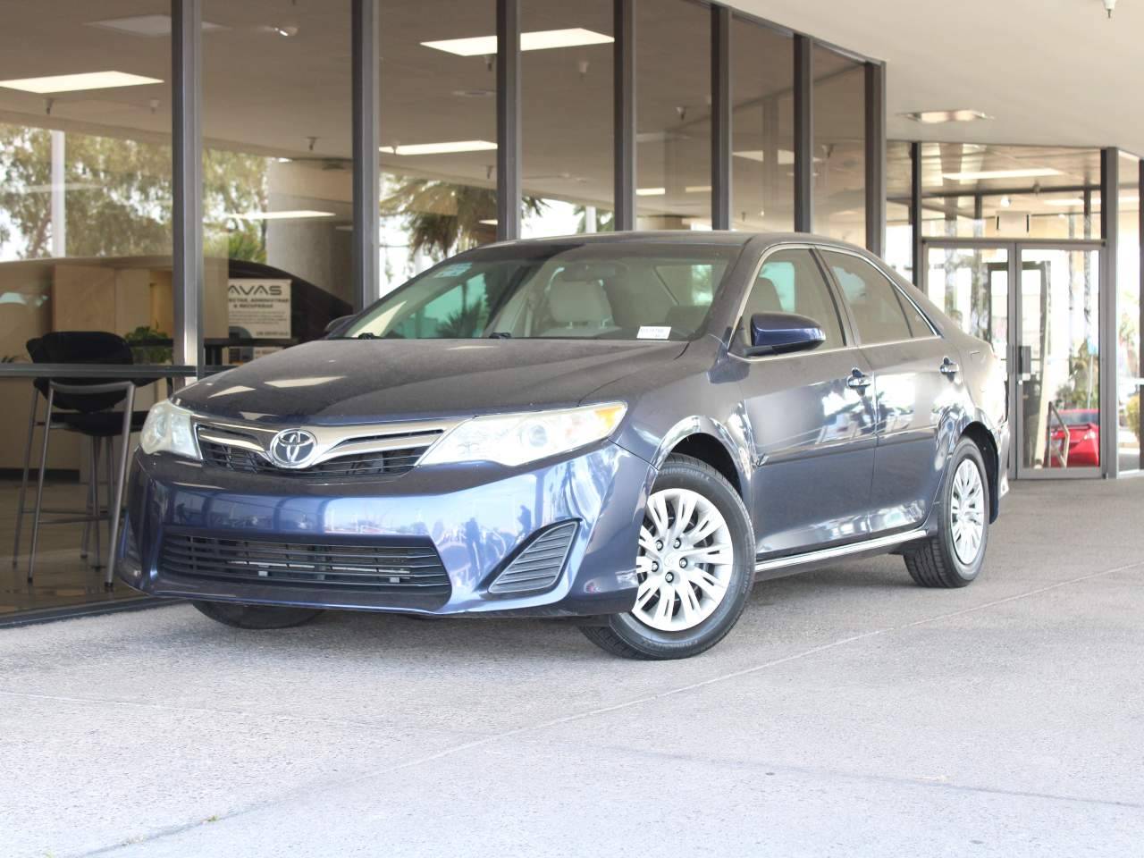 2014 Toyota Camry LE — Sedan — 61,874 mi — Tucson, AZ