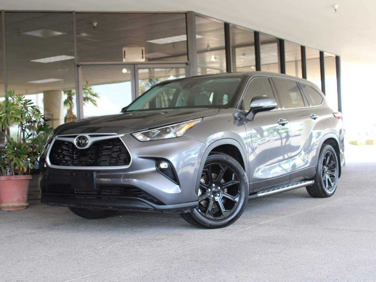 2022 Toyota Highlander LE — SUV — 56,147 mi — Tucson, AZ