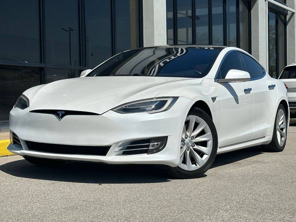 2017 Tesla Model S 100D — Hatchback — 21,371 mi — Indianapolis, IN