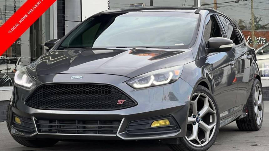 2018 Ford Focus ST — Hatchback — 94,332 mi — Indianapolis, IN