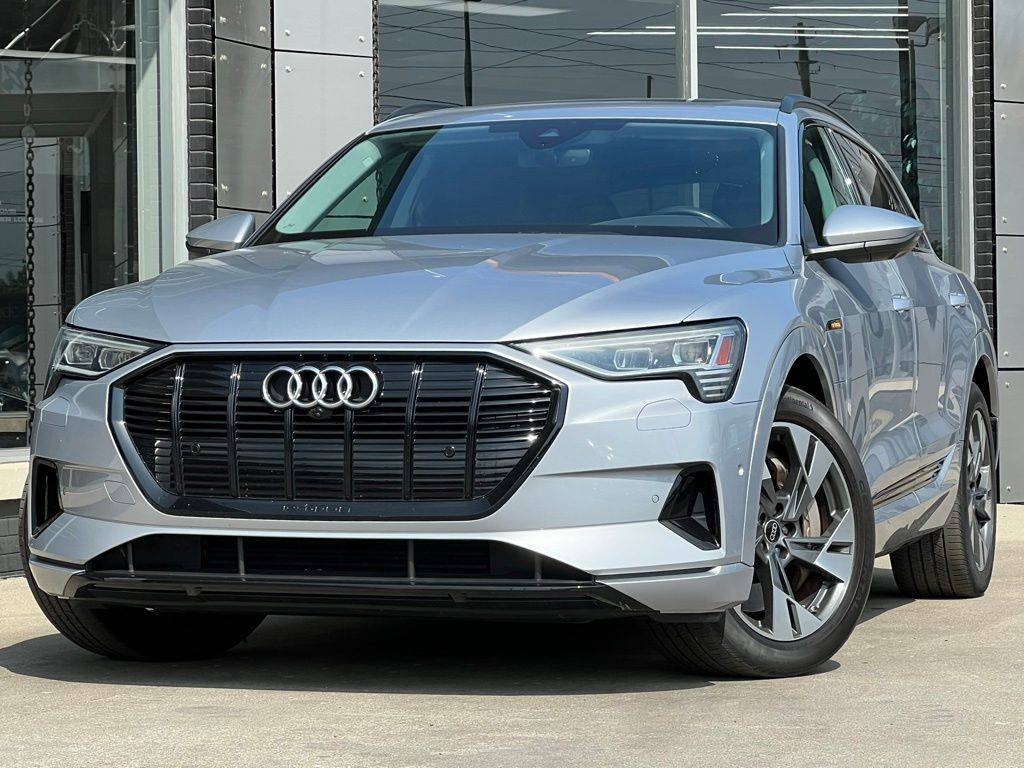 2022 Audi e-tron Premium — SUV — 31,295 mi — Indianapolis, IN