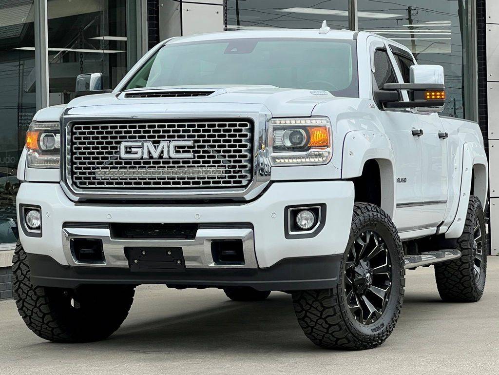 2017 GMC Sierra 2500HD Denali — Pickup Truck — 120,378 mi — Indianapolis, IN