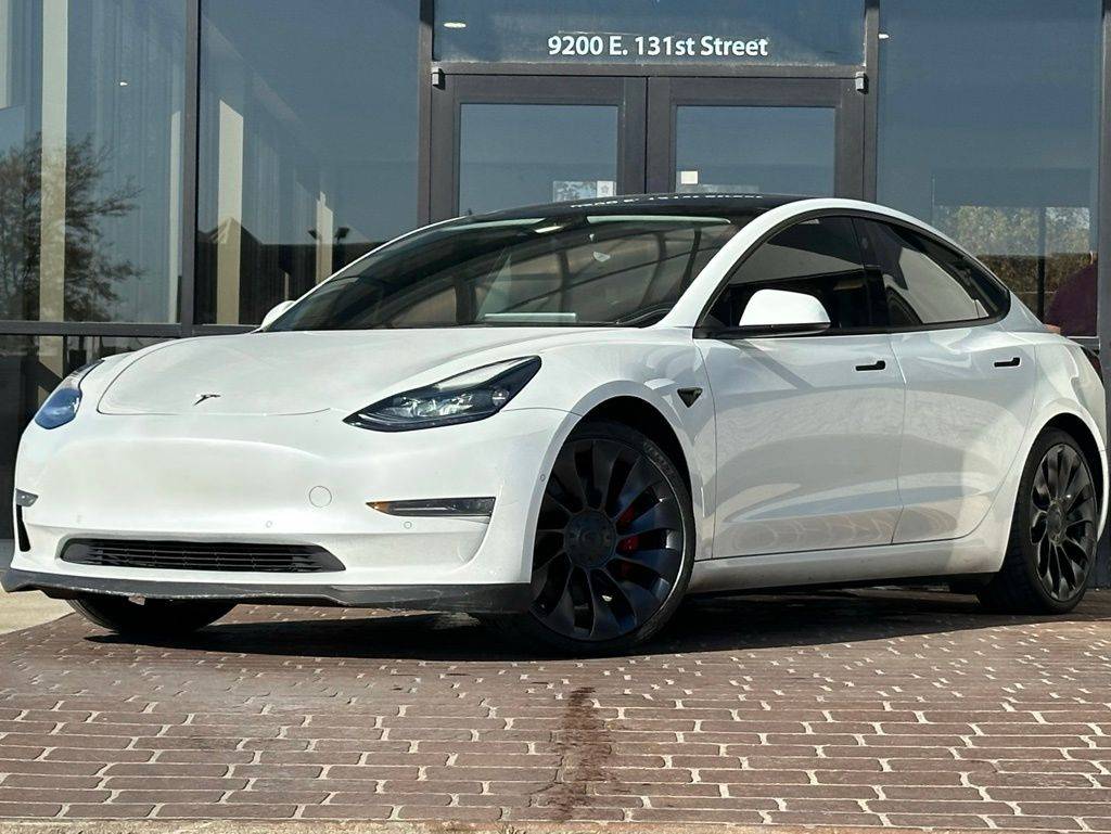 2022 Tesla Model 3 Performance — Sedan — 90,677 mi — Indianapolis, IN