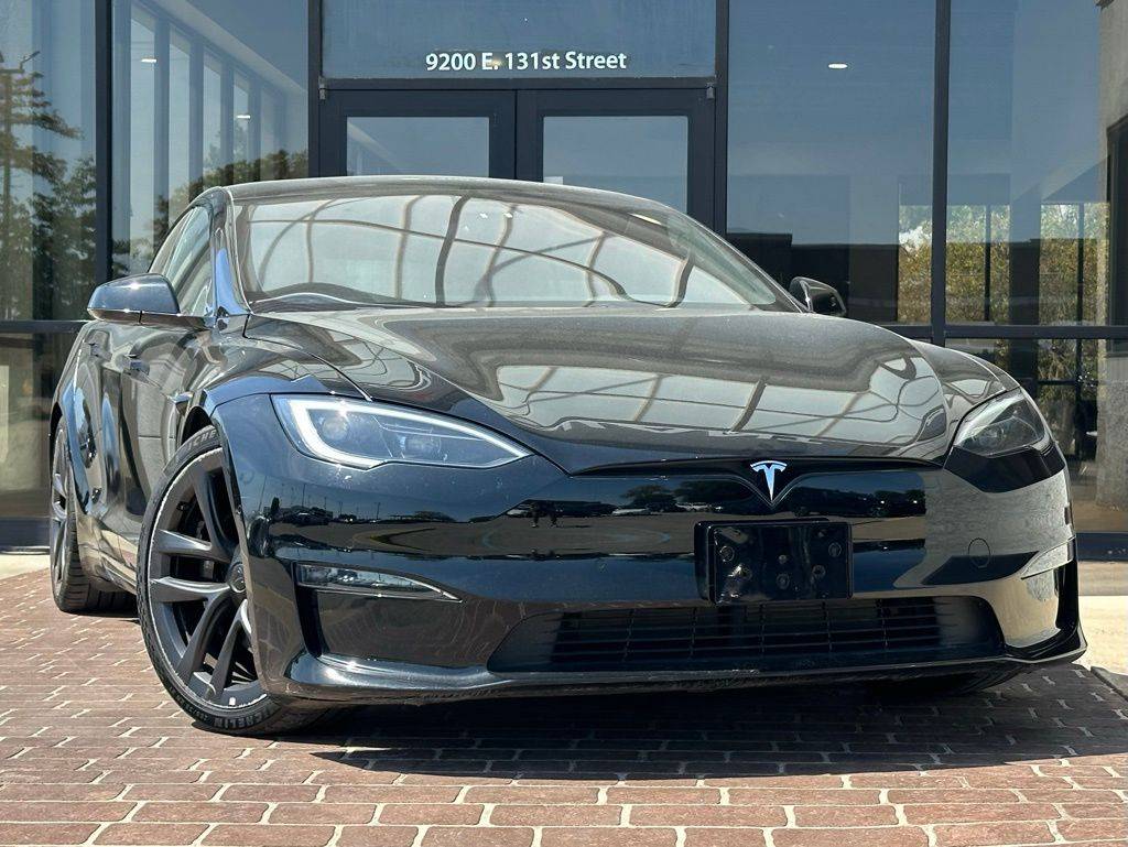 2022 Tesla Model S Plaid — Hatchback — 22,064 mi — Indianapolis, IN