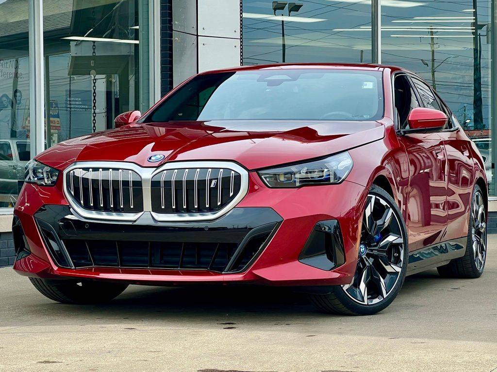 2024 BMW i5 eDrive40 — Sedan — 10,429 mi — Indianapolis, IN