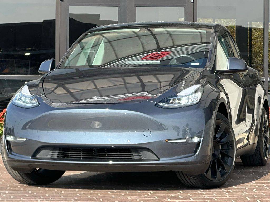 2020 Tesla Model Y Long Range — SUV — 99,451 mi — Indianapolis, IN