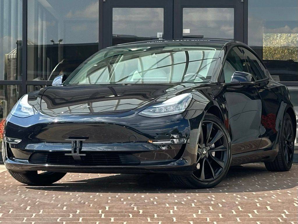 2018 Tesla Model 3 Long Range — Sedan — 34,761 mi — Indianapolis, IN