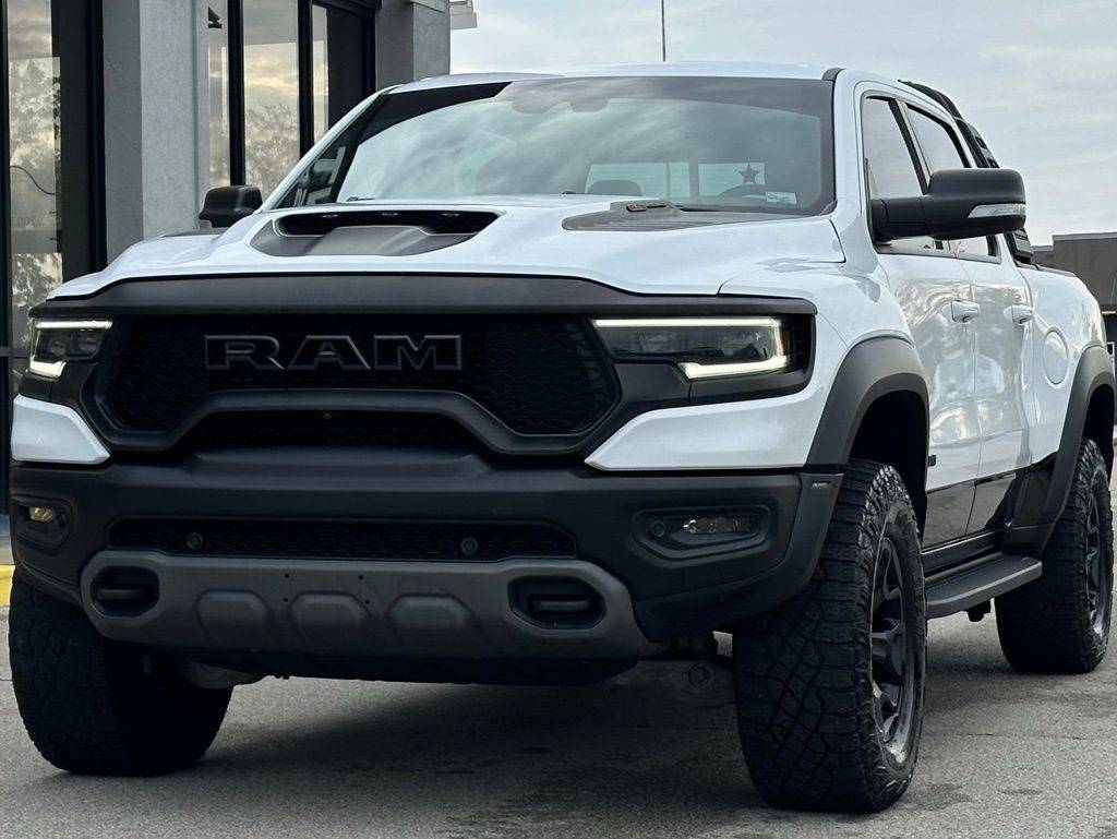 Thumbnail 4