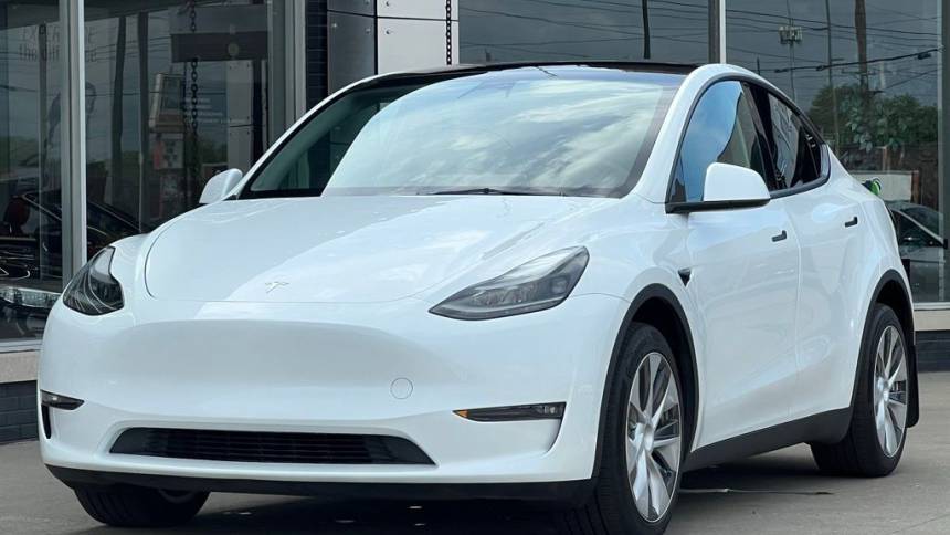2023 Tesla Model Y Long Range — SUV — 19,238 mi — Indianapolis, IN