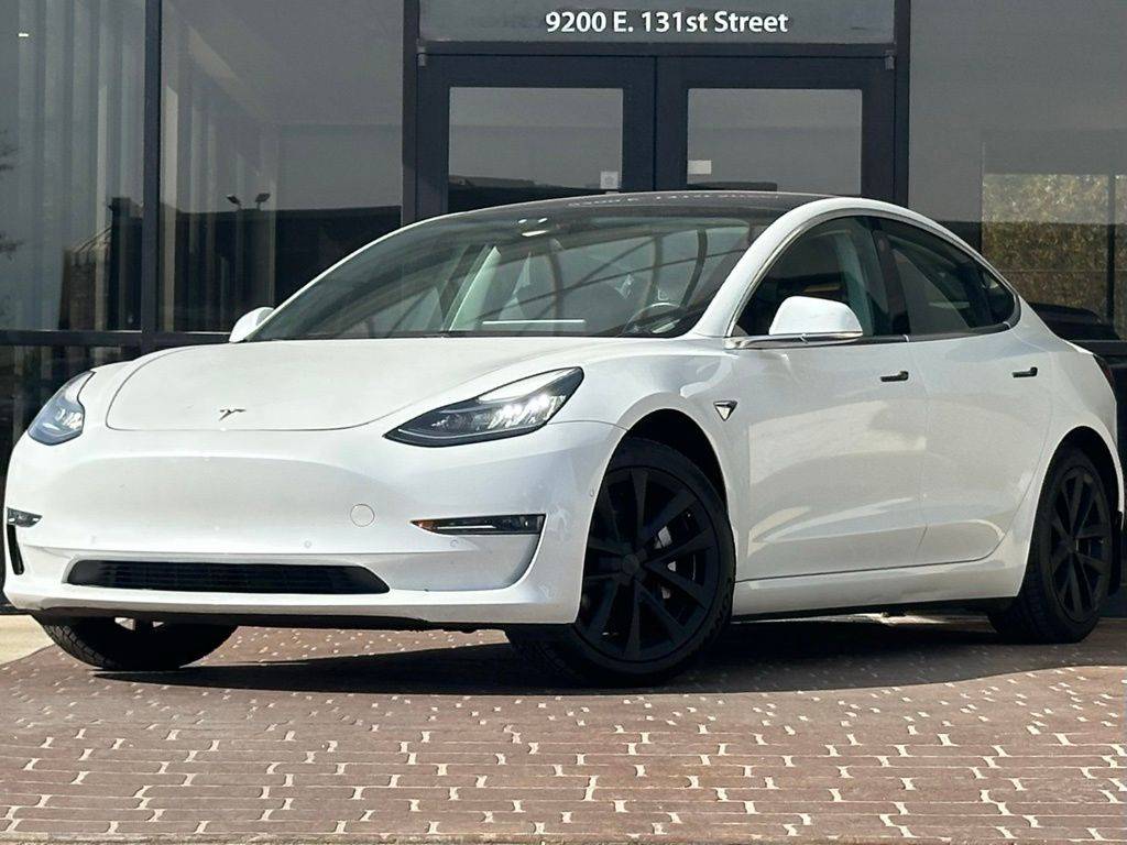 2018 Tesla Model 3 Long Range — Sedan — 97,020 mi — Indianapolis, IN