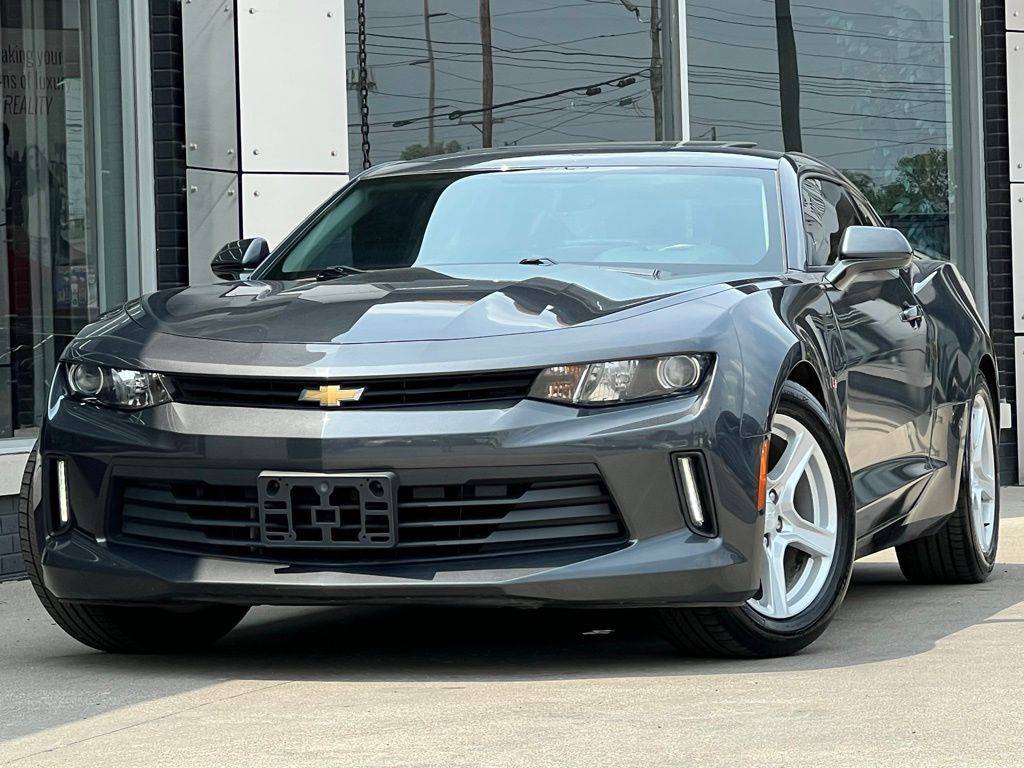 2017 Chevrolet Camaro 1LT — Coupe — 94,503 mi — Indianapolis, IN