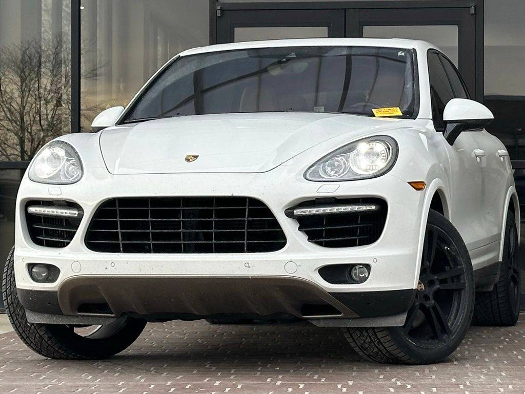 2014 Porsche Cayenne Turbo