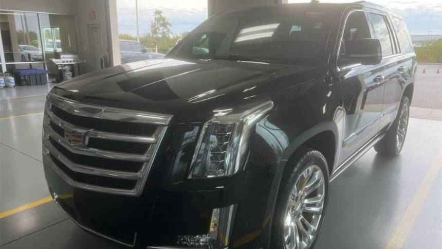 2017 Cadillac Escalade Premium Luxury — SUV — 90,159 mi — Indianapolis, IN
