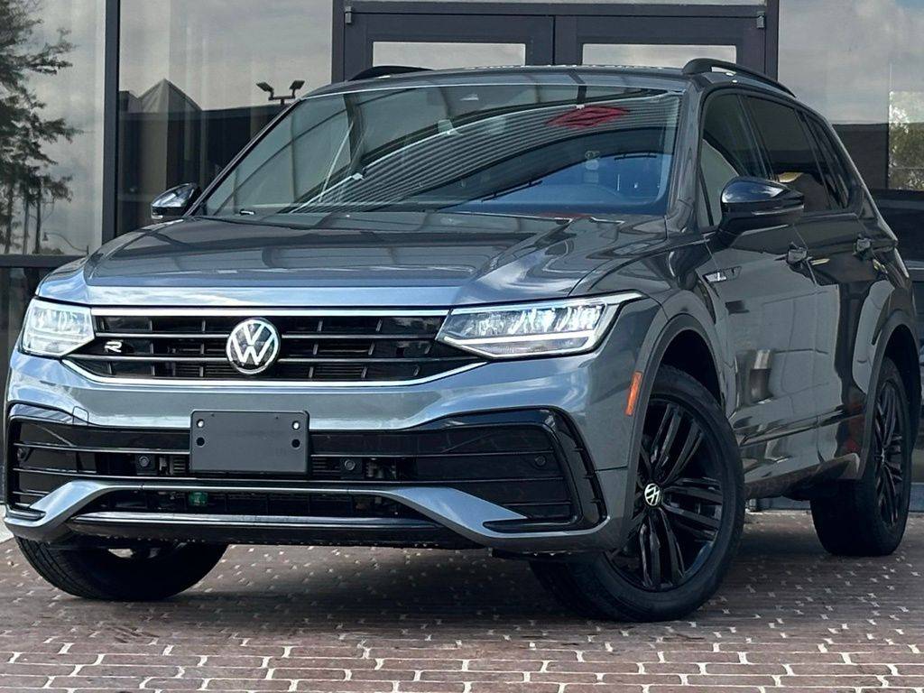 2022 Volkswagen Tiguan SE R-Line Black — SUV — 77,412 mi — Indianapolis, IN