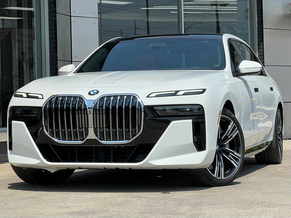 2023 BMW 7 Series 760i — Sedan — 17,088 mi — Indianapolis, IN