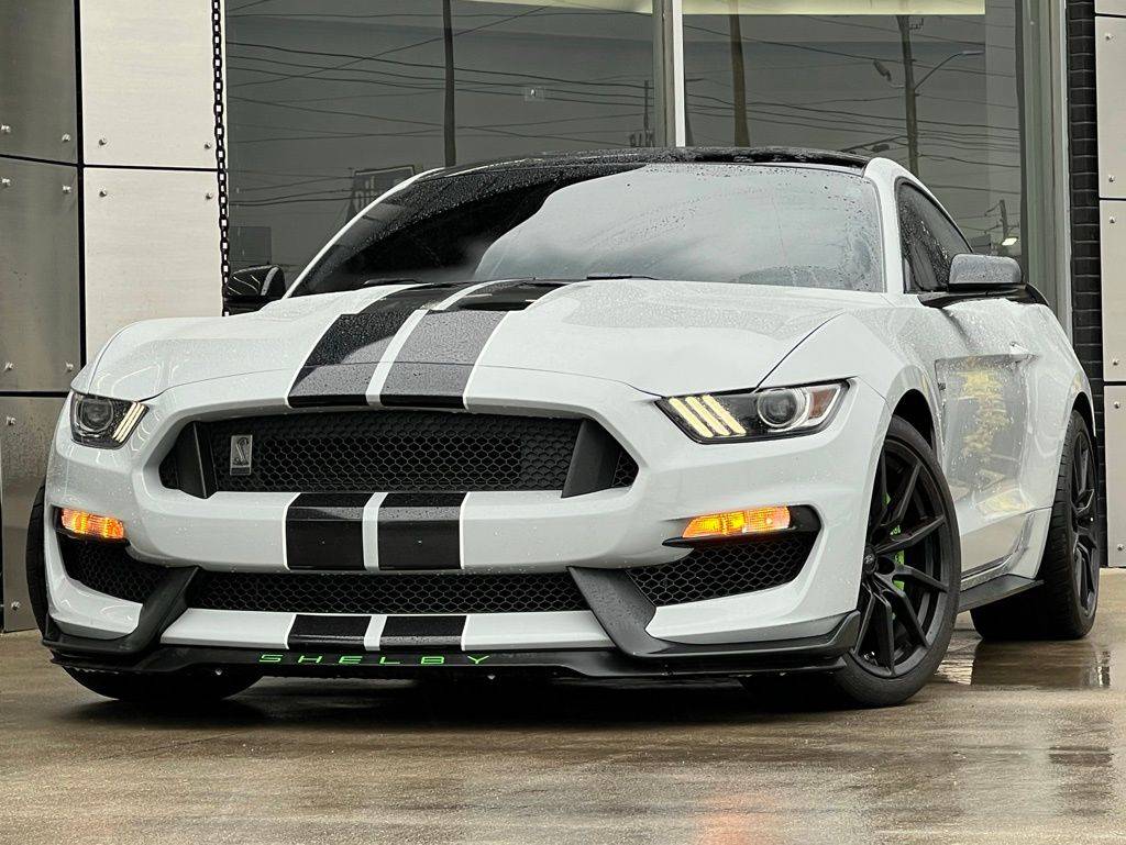2016 Ford Mustang Shelby GT350 — Coupe — 43,093 mi — Indianapolis, IN