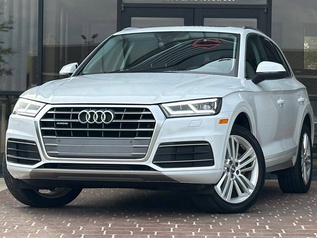 2020 Audi Q5 Premium Plus — SUV — 24,341 mi — Indianapolis, IN