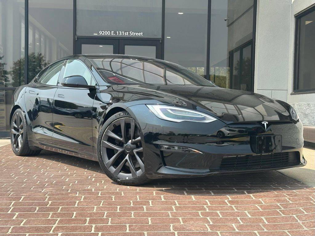 2022 Tesla Model S Plaid — Hatchback — 22,733 mi — Indianapolis, IN