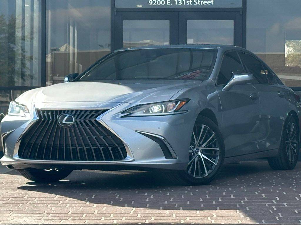 2022 Lexus ES ES 350 — Sedan — 65,751 mi — Indianapolis, IN