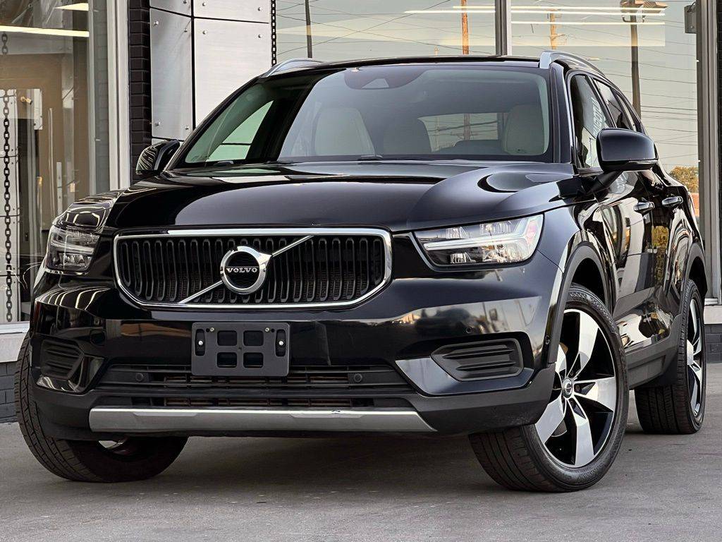 2019 Volvo XC40 Momentum — SUV — 91,230 mi — Indianapolis, IN