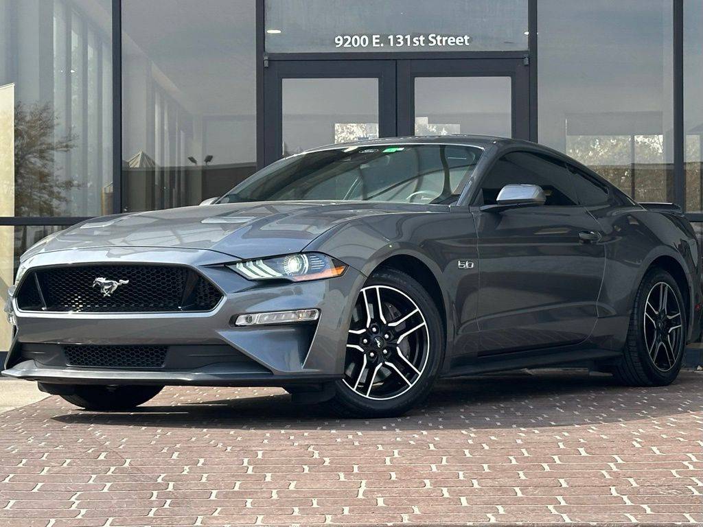 2022 Ford Mustang GT — Coupe — 25,850 mi — Indianapolis, IN