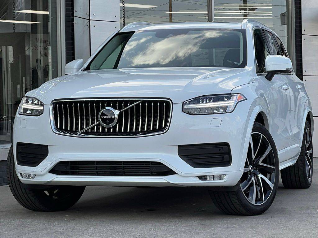 2022 Volvo XC90 Momentum — SUV — 47,914 mi — Indianapolis, IN