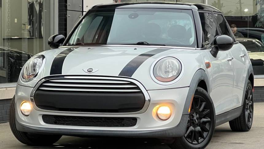 2015 MINI Hardtop Cooper — Hatchback — 27,132 mi — Indianapolis, IN