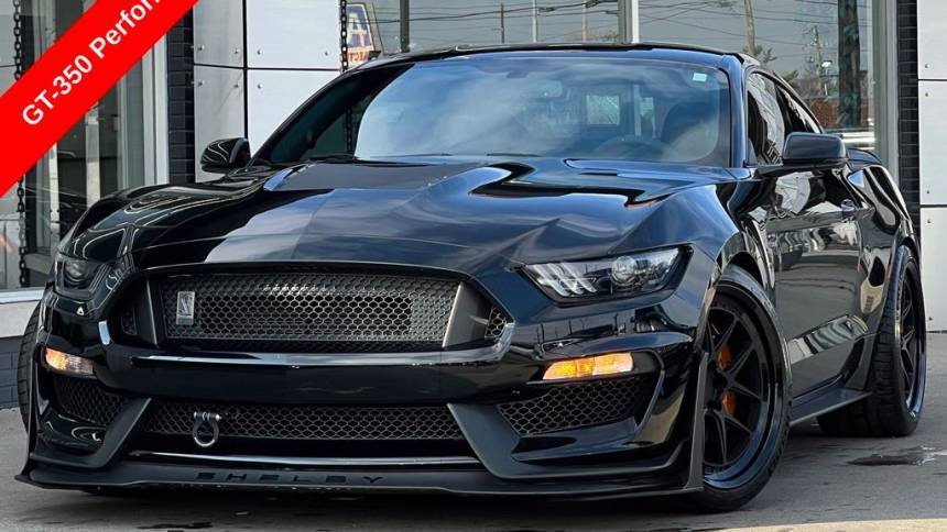 2017 Ford Mustang Shelby GT350 — Coupe — 20,880 mi — Indianapolis, IN