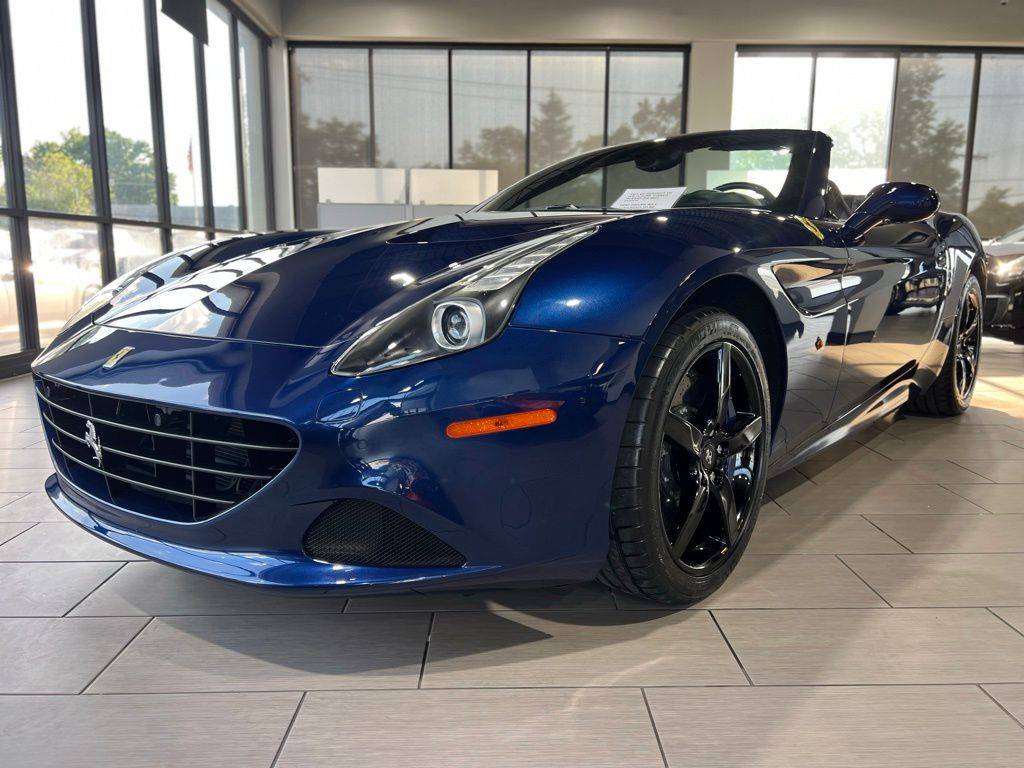 2015 Ferrari California Standard — Convertible — 11,889 mi — Indianapolis, IN